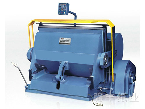 全自動啤盒機1 全自動啤盒機1
